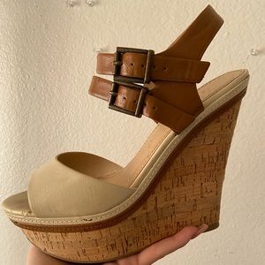 Wedge heels